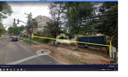 Oportunidade para construtora  com 24 metros de frente no terreno