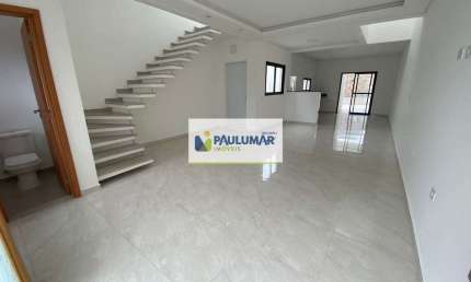 Sobrado com 3 dorms, Vera Cruz, Mongaguá - R$ 750 mil, Cod: 831338