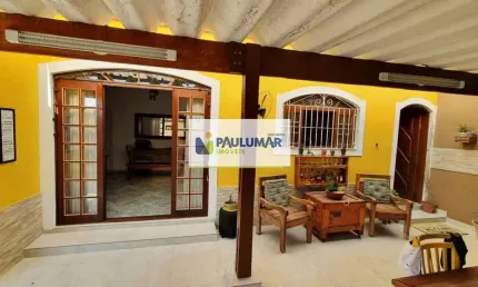 Sobrado com 3 dorms, Vila Oceanopolis, Mongaguá - R$ 450 mil, Cod: 831589