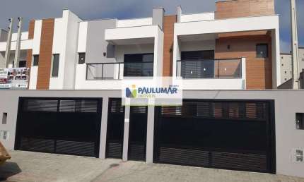 Sobrado com 3 dorms, Jardim Aguapeu, Mongaguá - R$ 855 mil, Cod: 832633