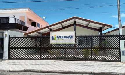 Casa com 3 quartos para alugar na Joao Pessoa, Centro, Mongaguá