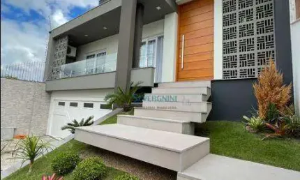 Casa com 3 dormitórios à venda, 132 m² por R$ 850.000,00 - Vale do Sol - Cachoeirinha/RS