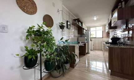 Apartamento com 2 dormitórios à venda, 70 m² por R$ 370.000,00 - Centro - Cachoeirinha/RS
