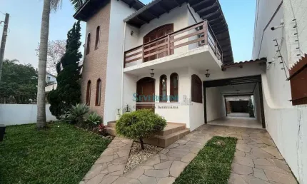 Sobrado com 3 dormitórios à venda, 307 m² por R$ 1.350.000,00 - Centro - Cachoeirinha/RS