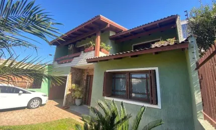 Sobrado com 4 dormitórios à venda, 360 m² por R$ 757.000,00 - Vila Jardim América - Cachoeirinha/RS