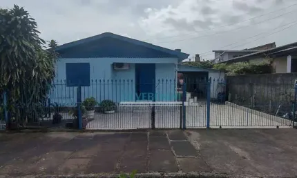 Casa com 3 dormitórios à venda, 112 m² por R$ 250.000,00 - Vila Vista Alegre - Cachoeirinha/RS