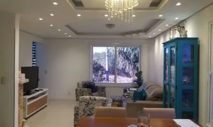 Sobrado com 2 dormitórios à venda, 159 m² por R$ 900.000,00 - Dom Feliciano - Gravataí/RS
