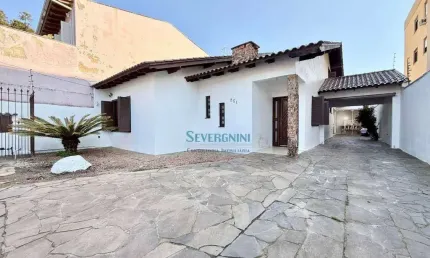 Casa com 3 dormitórios à venda, 262 m² por R$ 679.900,00 - Centro - Cachoeirinha/RS