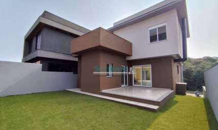Sobrado com 4 dormitórios à venda, 233 m² por R$ 1.690.000,00 - Centro - Gravataí/RS
