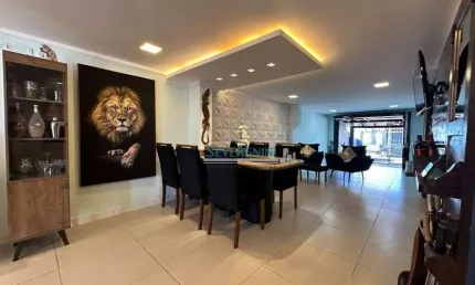 Casa com 3 dormitórios à venda, 200 m² por R$ 490.000,00 - Parque Granja Esperança - Cachoeirinha/RS