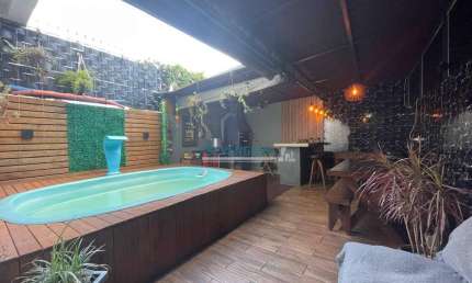 Sobrado com 2 suítes  à venda, 150 m² por R$ 520.000 - Parque da Matriz - Cachoeirinha/RS