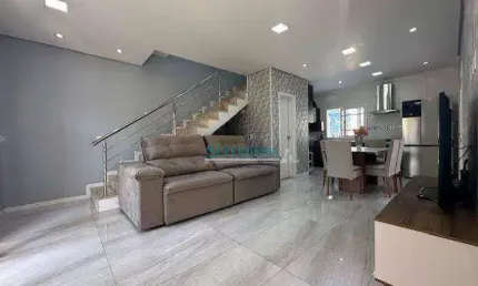 Sobrado com 2 dormitórios à venda, 126 m² por R$ 750.000,00 - Vila Carlos Antônio Wilkens - Cachoeirinha/RS