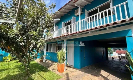 Sobrado com 4 dormitórios à venda, 218 m² por R$ 715.000,00 - Vila Monte Carlo - Cachoeirinha/RS