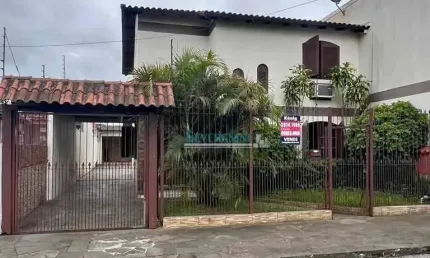 Sobrado com 3 dormitórios à venda, 200 m² por R$ 625.400,00 - Vila Márcia - Cachoeirinha/RS