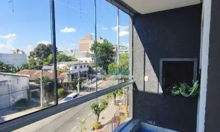 Apartamento com 3 dormitórios à venda, 98 m² por R$ 415.000,00 - Centro - Cachoeirinha/RS