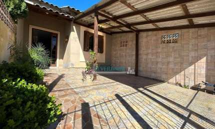 Casa com 2 dormitórios à venda, 58 m² por R$ 200.000,00 - Jardim Betânia - Cachoeirinha/RS