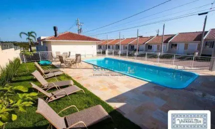 Casa com 2 dormitórios à venda, 54 m² por R$ 218.000,00 - Jardim Betânia - Cachoeirinha/RS