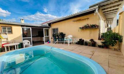 Casa com 2 dormitórios à venda, 138 m² por R$ 399.000,00 - Parque da Matriz - Cachoeirinha/RS