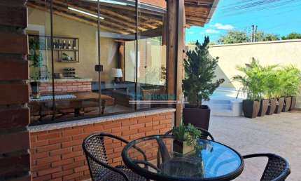 Casa com 3 dormitórios à venda, 135 m² por R$ 680.000,00 - Morada Do Bosque - Cachoeirinha/RS