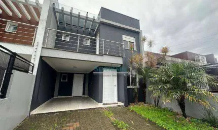 Sobrado com 3 dormitórios à venda, 146 m² por R$ 599.900,00 - Parque da Matriz - Cachoeirinha/RS