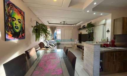 Sobrado com 2 dormitórios para alugar, 72 m² por R$ 3.120/mês - Central Park - Cachoeirinha/RS