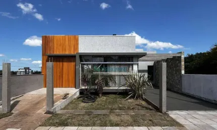 Casa com 3 dormitórios à venda, 120 m² por R$ 809.000,00 - Dom Feliciano - Gravataí/RS