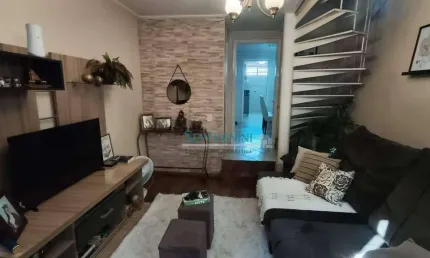 Sobrado com 2 dormitórios à venda, 99 m² por R$ 239.000,00 - Centro - Cachoeirinha/RS