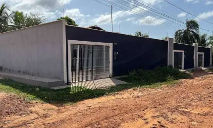 Casa com 3 quartos para alugar no Parque Tiago Aroso, Paço do Lumiar 
