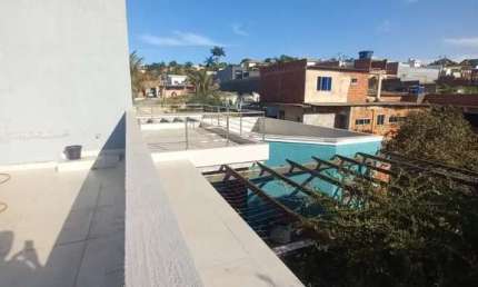 Casa em condomínio fechado com 3 Suítes, varanda e Jacuzzi