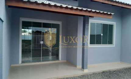 Casa geminada localizada na praia de Itajuba em Barra Velha SC
