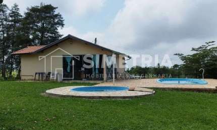 Sítio – Bairro Alto da Serra – São Pedro/SP.AC – 270 m². AT– 4,5 alq. Paulista.