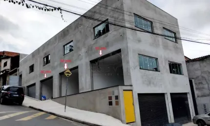 GA5124 - Alugo salão em Santana de Parnaíba com ótima localização com 50 metros de construção e 1 banheiro