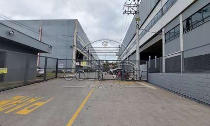 GA4923 - Alugar galpão no Embu das Artes dentro de condomínio fechado com 1.500 metros de galpão, 1000 metros de área fabril.