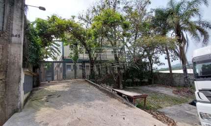 GA2383 - Alugo ou vento este galpão em Santana de Parnaíba com 1.194 metros de terreno, 984 metros de área construída, 747 metros de área fabril