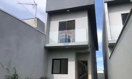 CASA À VENDA, 3 SUÍTES, BAIRRO NOVA ARUJÁ em ARUJÁ SP.