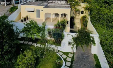 Casa Luxuosa e Confortável no Condomínio Arujazinho