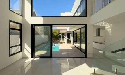 Casa com 4 dormitórios à venda, 330 m² por R$ 2.600.000,00 - Urbanova - São José dos Campos/SP