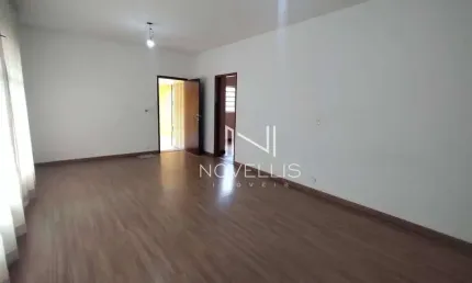 Casa com 3 dormitórios à venda na Vila Ema em SJCampos