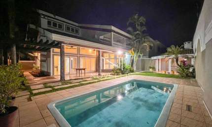 Casa com 5 dormitórios para alugar, 330 m² por R$ 19.438,00/mês - Jardim Esplanada - São José dos Campos/SP