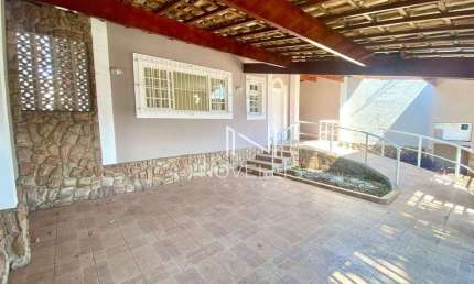Casa com 3 dormitórios à venda, 123 m² por R$ 810.000,00 - Jardim das Indústrias - São José dos Campos/SP