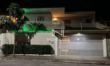 Casa com 3 dormitórios à venda, 155 m² por R$ 660.000,00 - Jardim São Vicente - São José dos Campos/SP