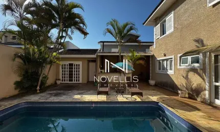 Casa com 4 dormitórios à venda, 200 m² por R$ 1.900.000,00 - Urbanova - São José dos Campos/SP