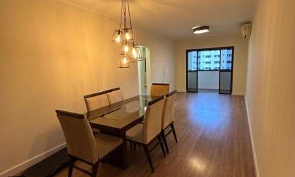 Apartamento climatizado com 2 dormitórios mais dependência para locação, 143 m² - Marapé - Santos/SP