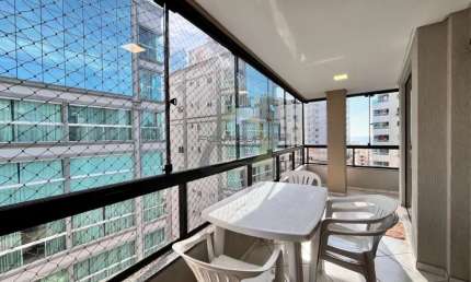 Apartamento com 3 quartos à venda na Rua 210, 161, Meia Praia, Itapema por R$ 1.160.000