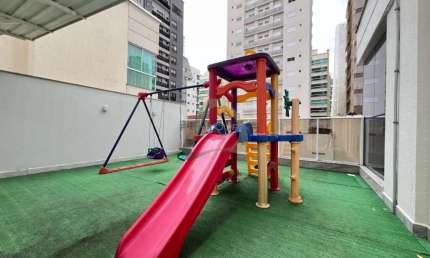 Apartamento com 4 quartos à venda na Rua 220, 348, Meia Praia, Itapema por R$ 2.400.000