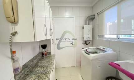 Apartamento com 3 quartos à venda na Rua 319, 58, Meia Praia, Itapema por R$ 2.200.000
