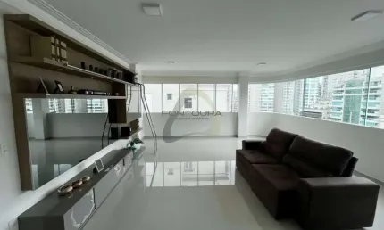 Apartamento com 4 quartos à venda na Rua 295, 91, Meia Praia, Itapema por R$ 3.600.000