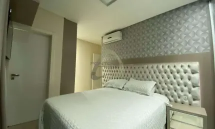 Apartamento com 2 quartos à venda na Rua 210, 130, Meia Praia, Itapema por R$ 1.400.000