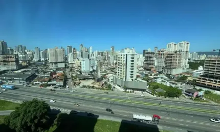 Apartamento com 2 quartos à venda na Rua 460, 10, Jardim Praia Mar, Itapema por R$ 750.000