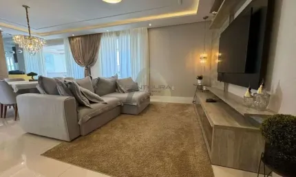 Apartamento à venda na Rua 272, 222, Meia Praia, Itapema por R$ 2.800.000